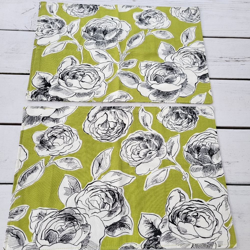 World Market Placemats (2) NWT ~ Black & Green Floral Pattern
